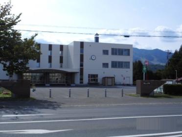 富良野市立扇山小学校：1400m