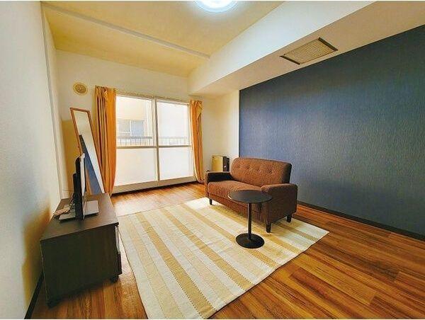 札幌市中央区南十五条西マンション リビング