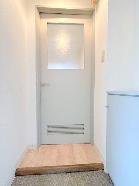 フロンティア161 玄関