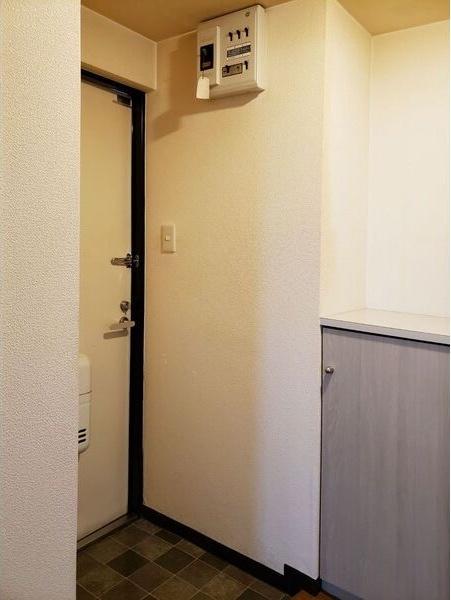 札幌市豊平区豊平四条マンション 玄関