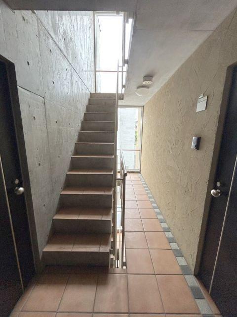 札幌市中央区南十五条西マンション ロビー