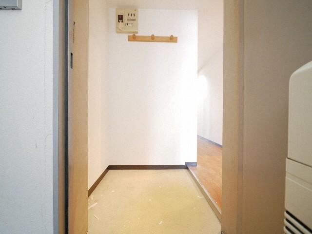札幌市中央区南十九条西マンション 玄関
