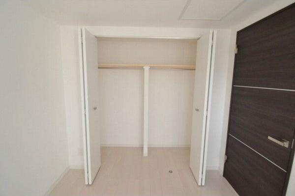 イーシティ栄通 収納