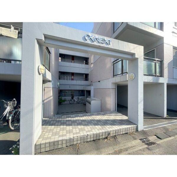 αNEXT札幌第14 エントランス