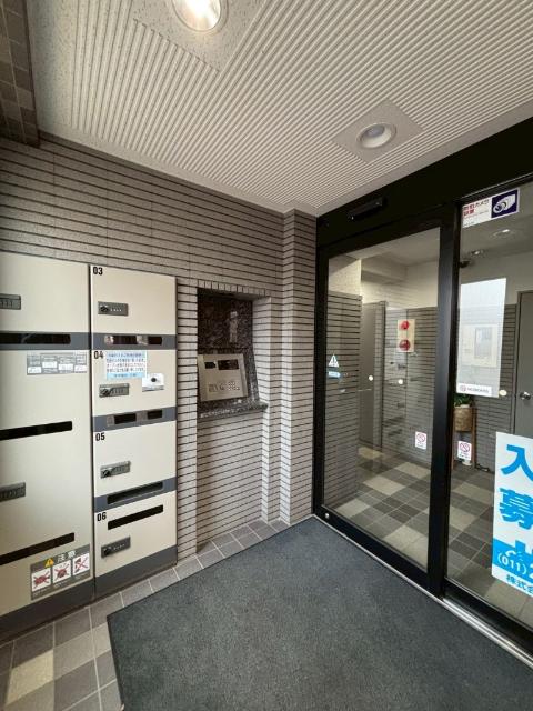 札幌市北区北三十二条西マンション ロビー