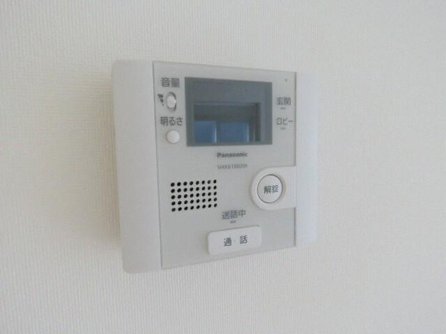 モルティーニ宮の森 セキュリティ