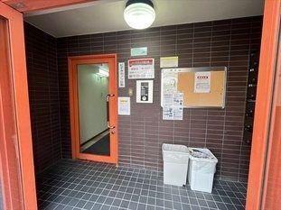 札幌市中央区南八条西マンション エントランス