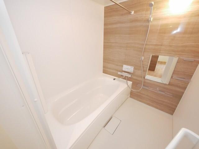 札幌市中央区南六条西マンション バス／シャワー