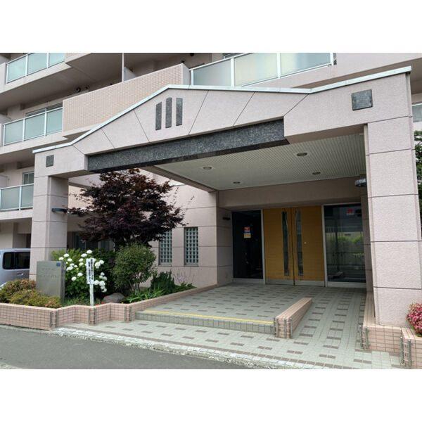 札幌市手稲区前田二条マンション エントランス
