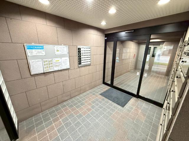アームズ美術館通II エントランス