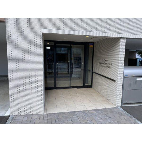 札幌市中央区南一条西マンション エントランス