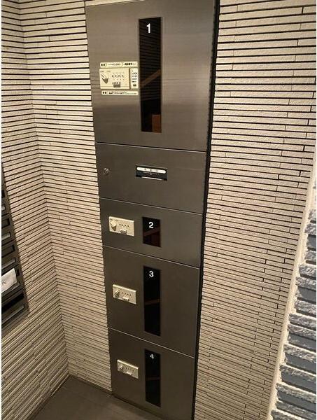 札幌市中央区北五条西マンション ロビー