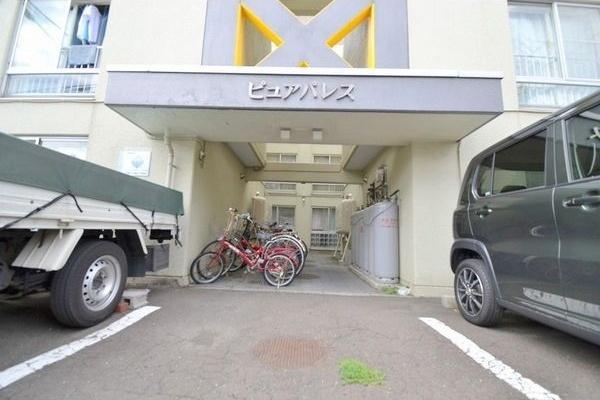 札幌市豊平区美園一条マンション エントランス