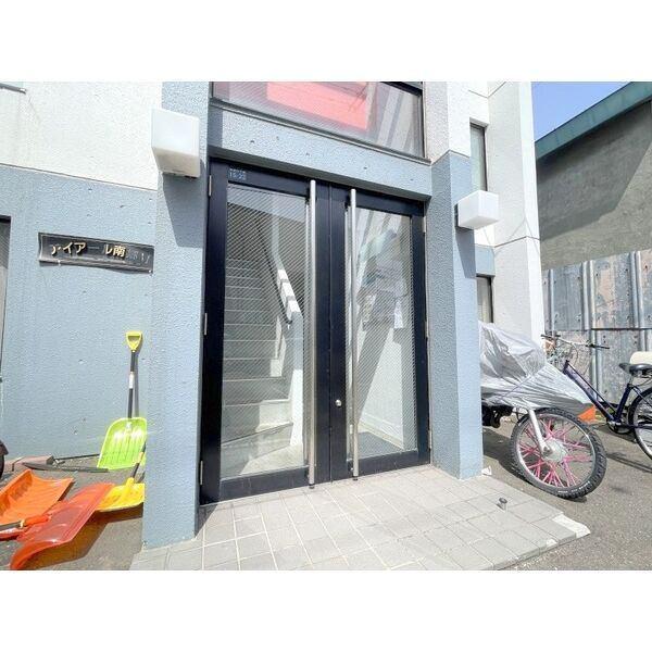 札幌市白石区栄通マンション エントランス