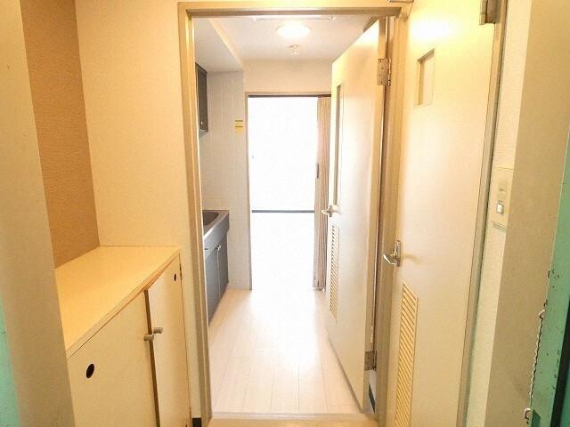 ビッグモウト円山 玄関