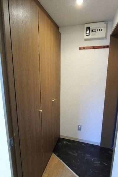 札幌市中央区南九条西マンション 玄関