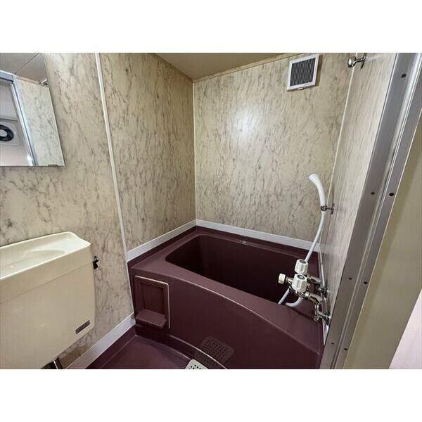 札幌市中央区南八条西アパート 部屋画像
