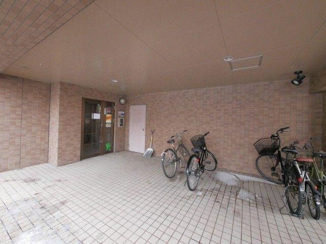 札幌市中央区南四条西マンション エントランス