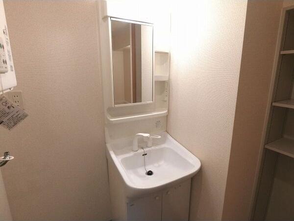 札幌市中央区南十三条西マンション 部屋画像