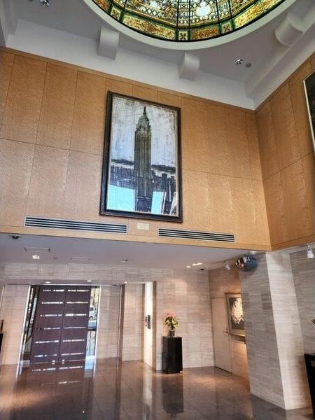 札幌市中央区南八条西マンション エントランス