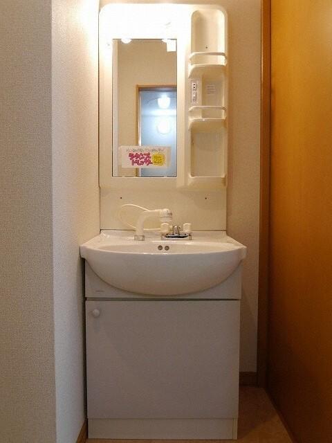 コンブリオ 洗面