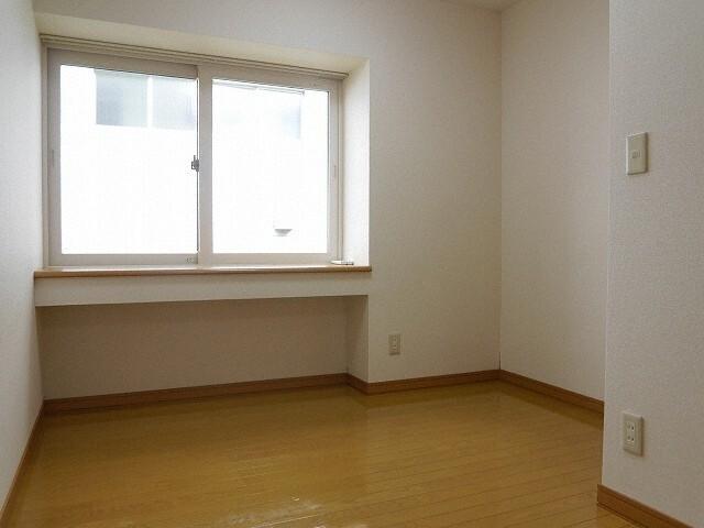 札幌市豊平区豊平八条アパート その他