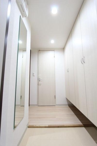 札幌市中央区南十六条西マンション 玄関