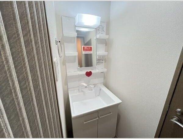 パレノール山鼻南18条 部屋画像
