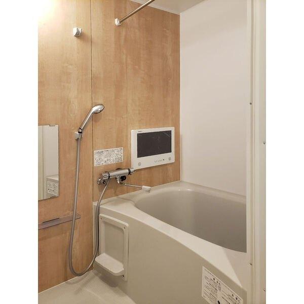 札幌市豊平区豊平四条マンション バス／シャワー