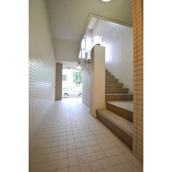 札幌市豊平区平岸二条マンション ロビー