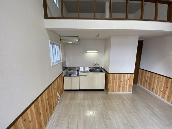 札幌市中央区南九条西アパート キッチン