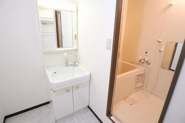 札幌市中央区南四条西マンション ロビー