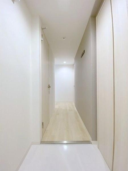フィオラノセレッソ 玄関