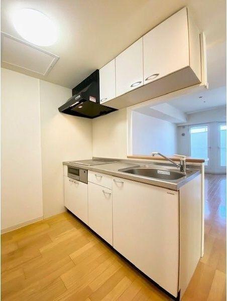 札幌市中央区南三条西マンション キッチン