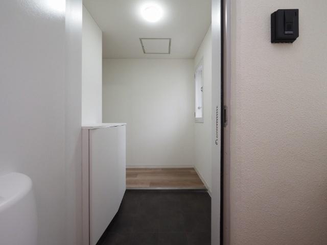 札幌市中央区南二十条西マンション エントランス