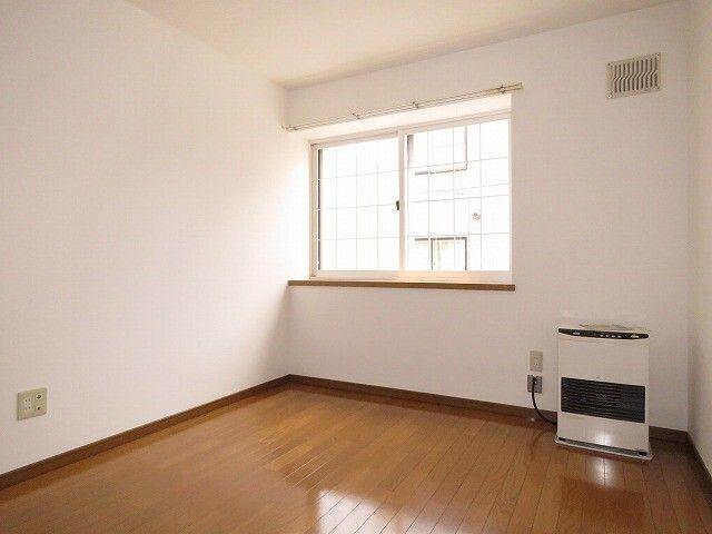 札幌市豊平区旭町アパート リビング