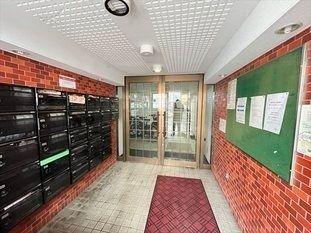 札幌市中央区南六条西マンション エントランス