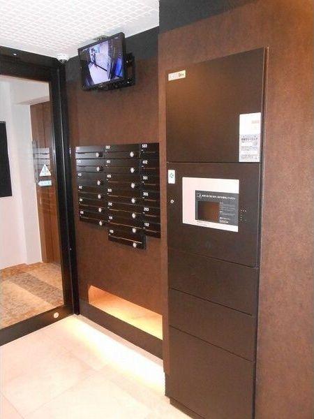 札幌市中央区南五条西マンション エントランス