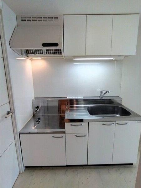 札幌市中央区南四条西マンション キッチン