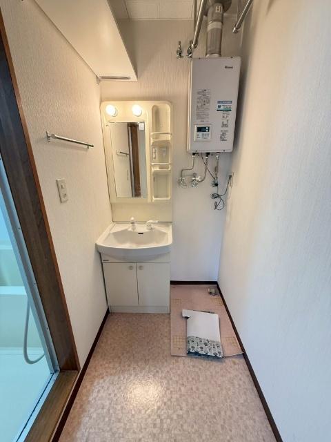 札幌市中央区南九条西アパート 部屋画像