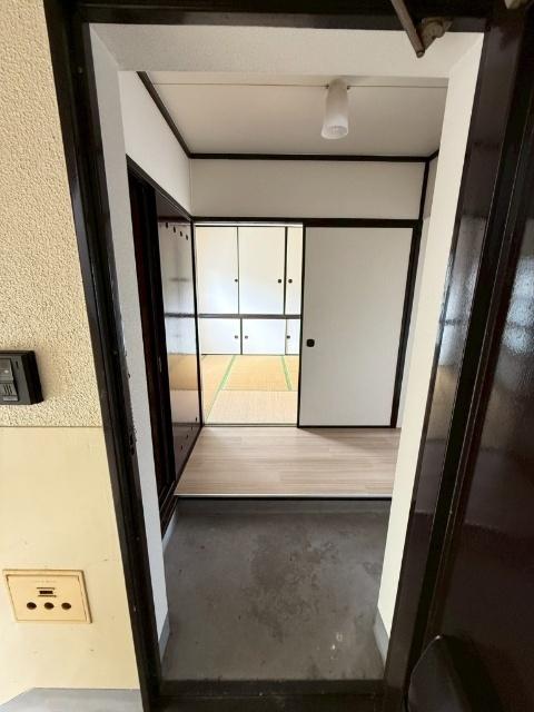 千歳市真々地マンション 玄関