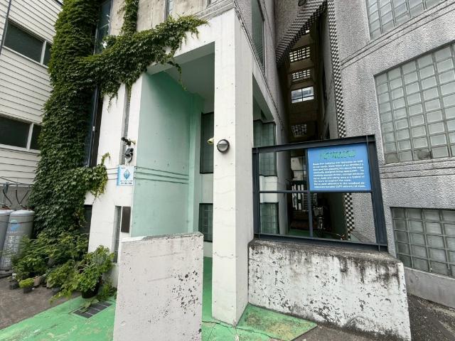 フォルミカ エントランス