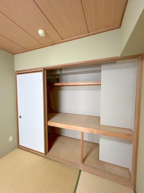 ラ・ヴェルト円山 収納