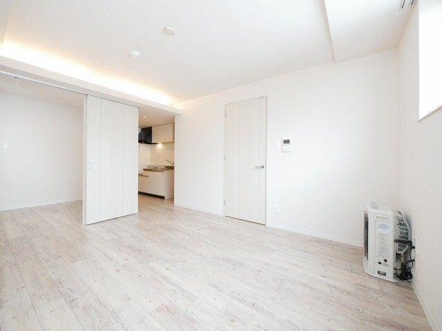 札幌市中央区南十七条西マンション リビング