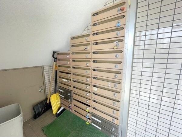 サンパレスN18 エントランス