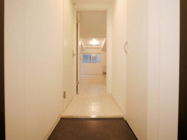 札幌市中央区南七条西マンション 玄関