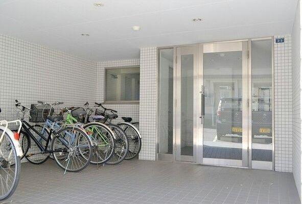 札幌市北区北三十八条西マンション エントランス