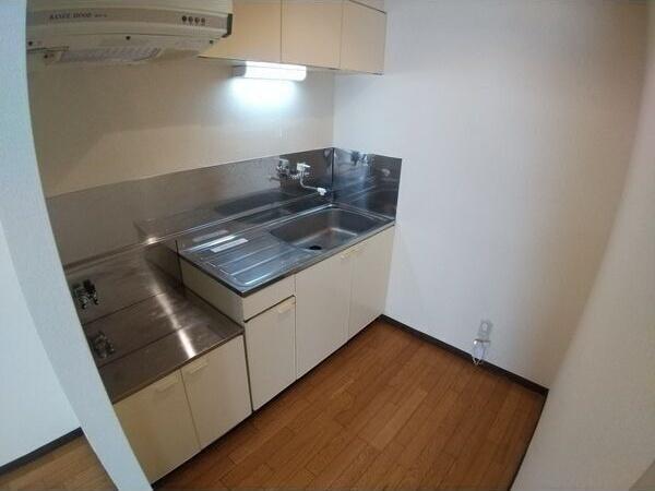 札幌市中央区南八条西マンション キッチン