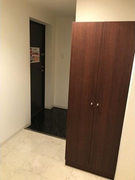 ピクシーガーデン資生館 玄関
