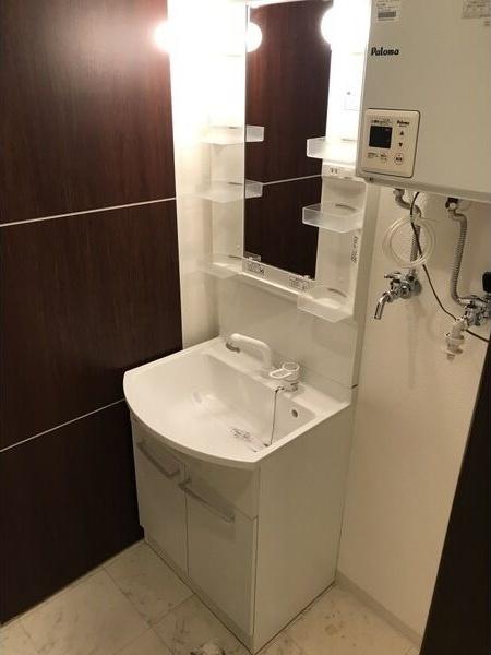 ピクシーガーデン資生館 洗面